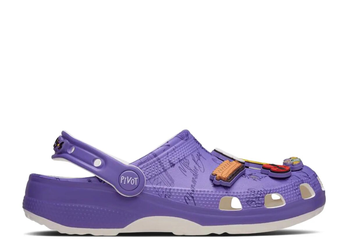 Crocs Friends Classic Clogs ‘Purple’ Crocs Friends Classic Clogs ‘Purple’