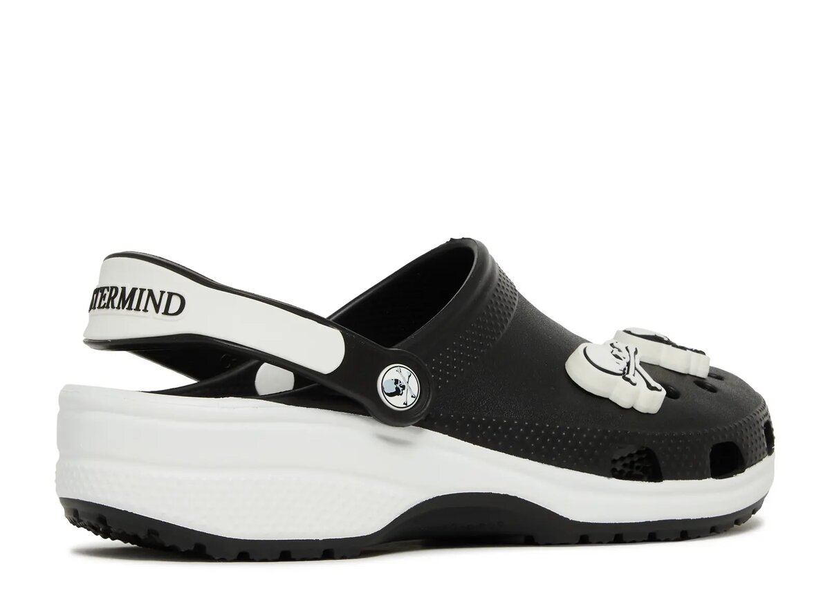 Mastermind Japan x Classic Clog ‘Black White’ Mastermind Japan x Classic Clog ‘Black White’