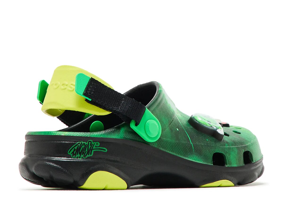 Ron English x All-Terrain Clog Kids ‘Area 54 – Green Galaxy’ Ron English x All-Terrain Clog Kids ‘Area 54 – Green Galaxy’